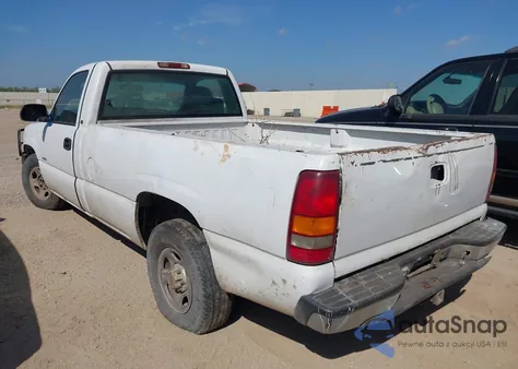 2002 Chevrolet Silverado 1500 из США, поврежденный, VIN 1GCEC14T42Z189578